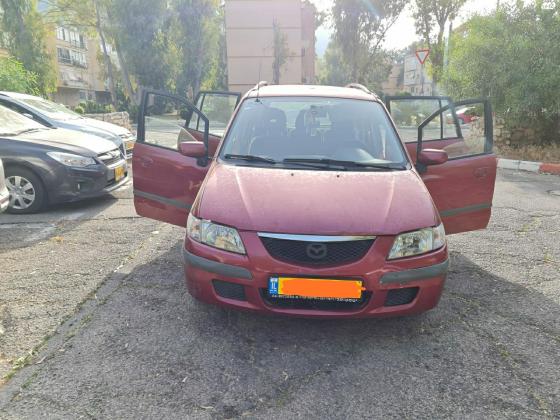 מאזדה פרמסי (2001)