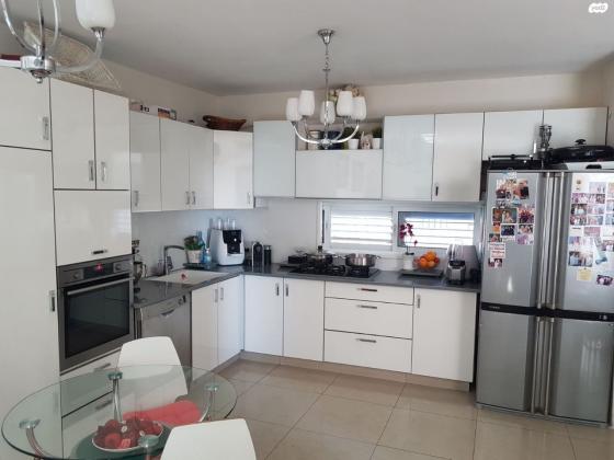 מטולה 6 (קריית שרת)