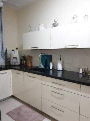 אליהו קראוזה 28 (אגרובנק)