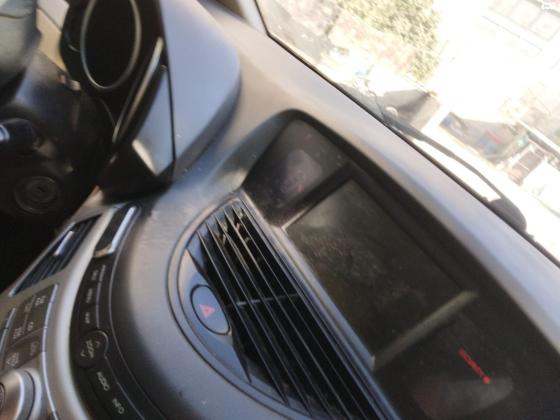 סובארו B9 טריבקה (2009)