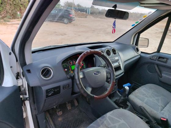 פורד טורנאו קונקט ארוך (2013)