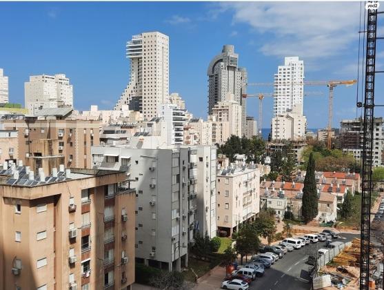 הרב קוק 54 (מרכז העיר)