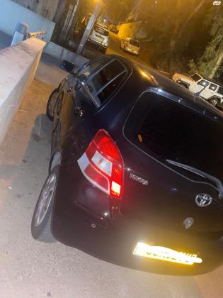 טויוטה יאריס (2010)