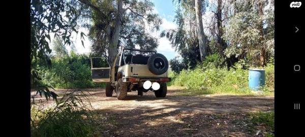 סוזוקי סמוראי (1996)