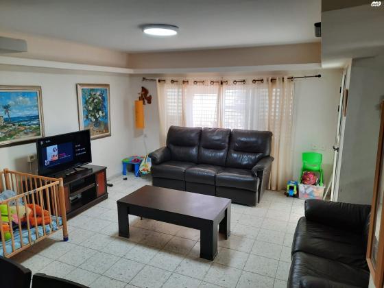 מרדכי אנילביץ' 8