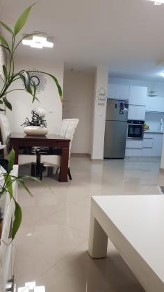 ש"י עגנון 32 (נווה ים)