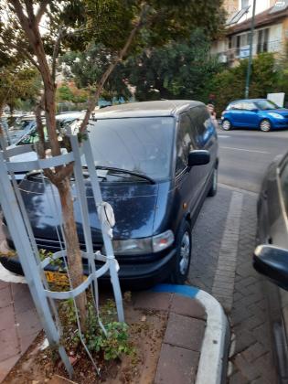 טויוטה פריוויה (1992)