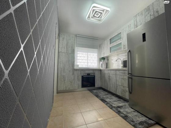 אבן עזרא 55 (כוכב הצפון)