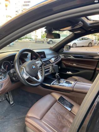 ב.מ.וו סדרה 7 (2019)