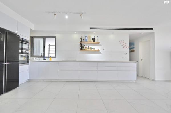 קלמן ביאלר 22 (רחובות החדשה)