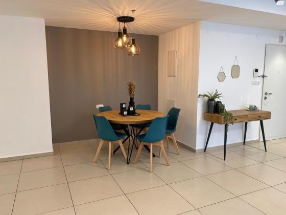 יוני נתניהו 10 (אם המושבות)