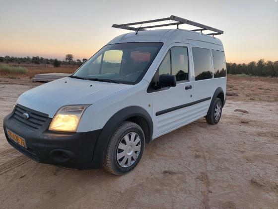 פורד טורנאו קונקט ארוך (2013)