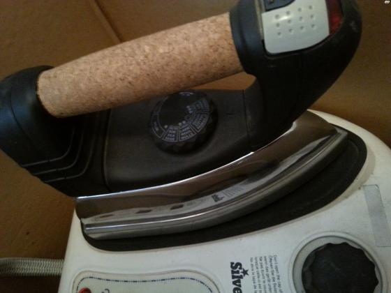 מגהץ קיטור CS014 SILVER STAR