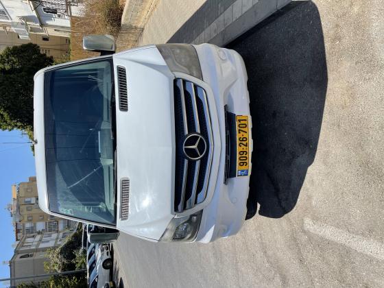 מרצדס 319 (2013)