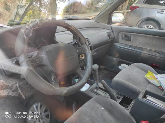 מיצובישי ספייס וואגן (1999)