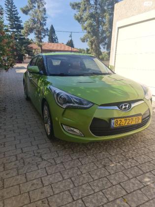 יונדאי ולוסטר (2012)