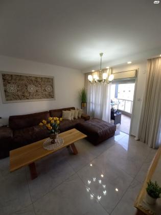 החלוצים 5 (סיטי)