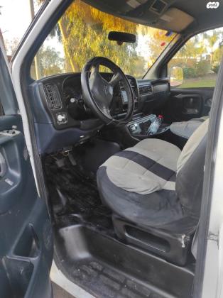 שברולט סוואנה קצר (2000)