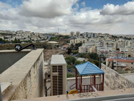 ירמיהו ברדנוב 12 (פסגת זאב מערב)