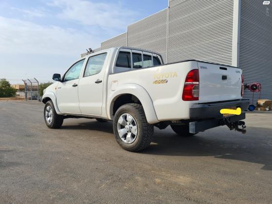 טויוטה היילקס ויגו 4X4 (2014)