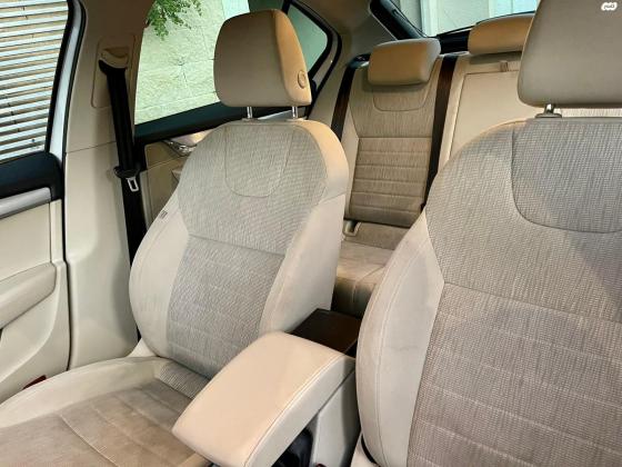 סקודה אוקטביה (2016)