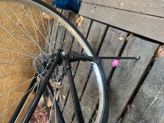 אופניים היברידיים של דקטלון למבוגרים