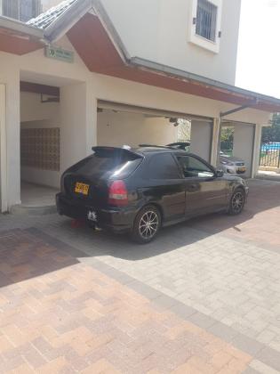 הונדה סיוויק קופה / הצ'בק (1999)