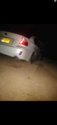 סובארו B4 (2008)