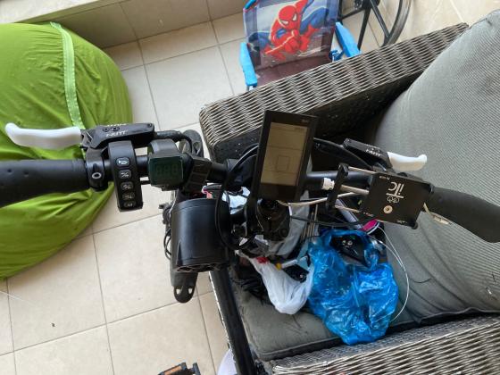 אופניים חשמליים מנוע 1500 בקר