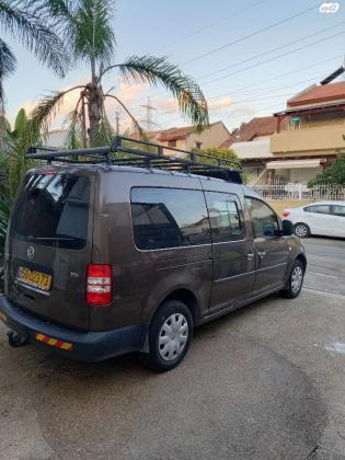 פולקסווגן קאדי מקסי (2011)