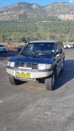 מיצובישי פג'רו ארוך (2000)