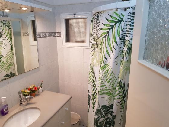 תרשיש 1 (גילה)