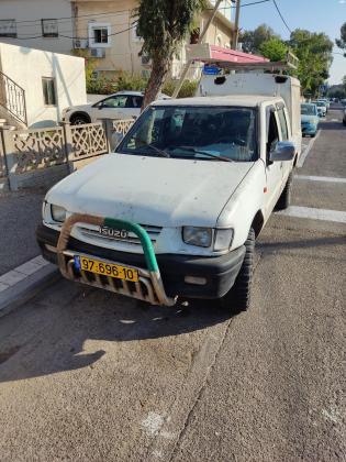 איסוזו איפון 4X4 (2001)