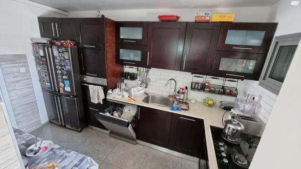 חנה סנש 6 (רובע ג)