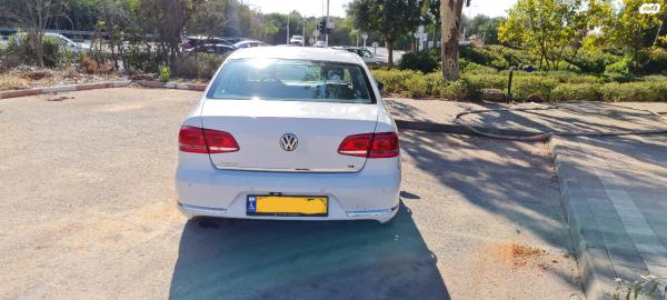 פולקסווגן פאסאט (2011)