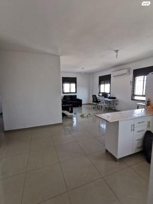 גוש עציון 8 (דון יוסף הנשיא)