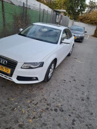 אאודי A4 (2010)