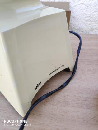 מטחנת בשר בראון מעולה חצי