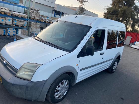 פורד טורנאו קונקט ארוך (2008)