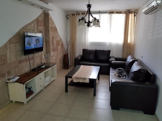 גוש עציון 5 (גבעת הרקפות)