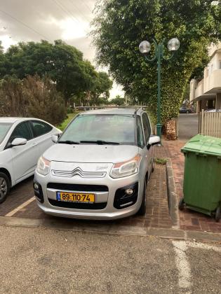 סיטרואן C3 פיקאסו (2014)