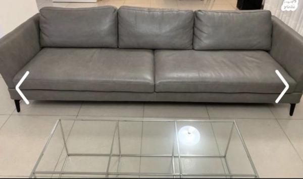 למכירה סלון עור אמיתי במצב