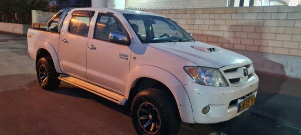 טויוטה היילקס ויגו 4X4 (2009)