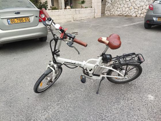 אופניים חשמליים של חברת rainbow