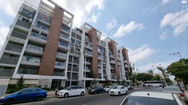 חנה סנש 6 (רובע ג)