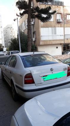 סקודה אוקטביה (2000)