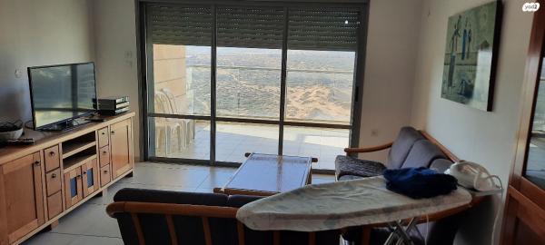 אשכולית 11 (רובע טז)