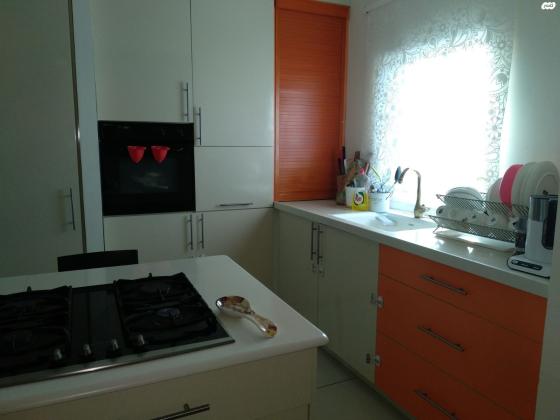 אהרון ברט 5 (מרכז העיר)