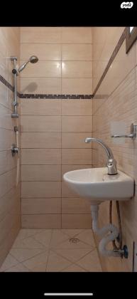 אהרון לובלין 12 (גני אביב)