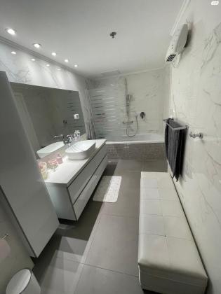 מבצע דקל 6 (נווה גן)